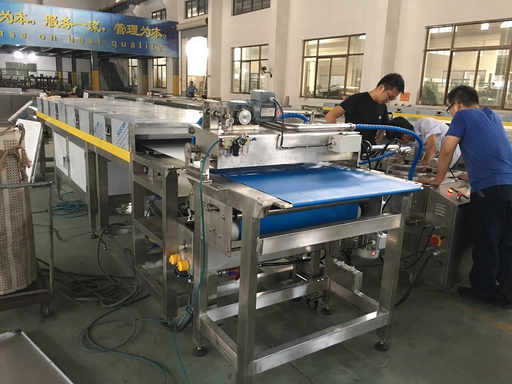 Derniers blogs de l'entreprise sur Guide de sélection de la ligne de décoration et de refroidissement du popcorn – Facteurs clés, du contrôle du processus à l'efficacité de la production