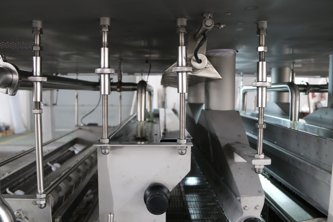 Compound Pure Chocolate Enrobing Machine With Cooling Tunnel 1000mm Width