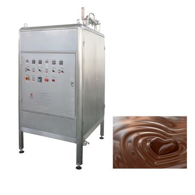 Chocolat industriel du beurre de cacao gâchant la machine