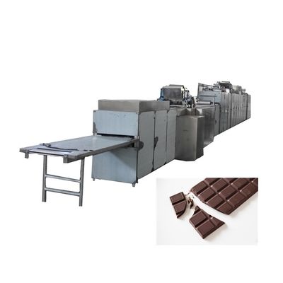 100 kg/h Deux déposants de noix Machine de moulage de chocolat
